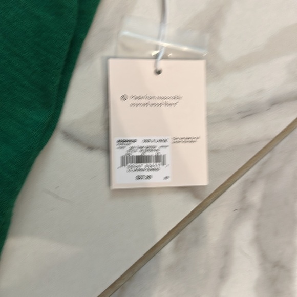 LC Lauren Conrad Emerald Green Tank Top - Picture 3 of 4